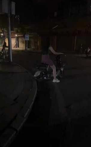 佛山 地图搜索八巷小卖部，位于